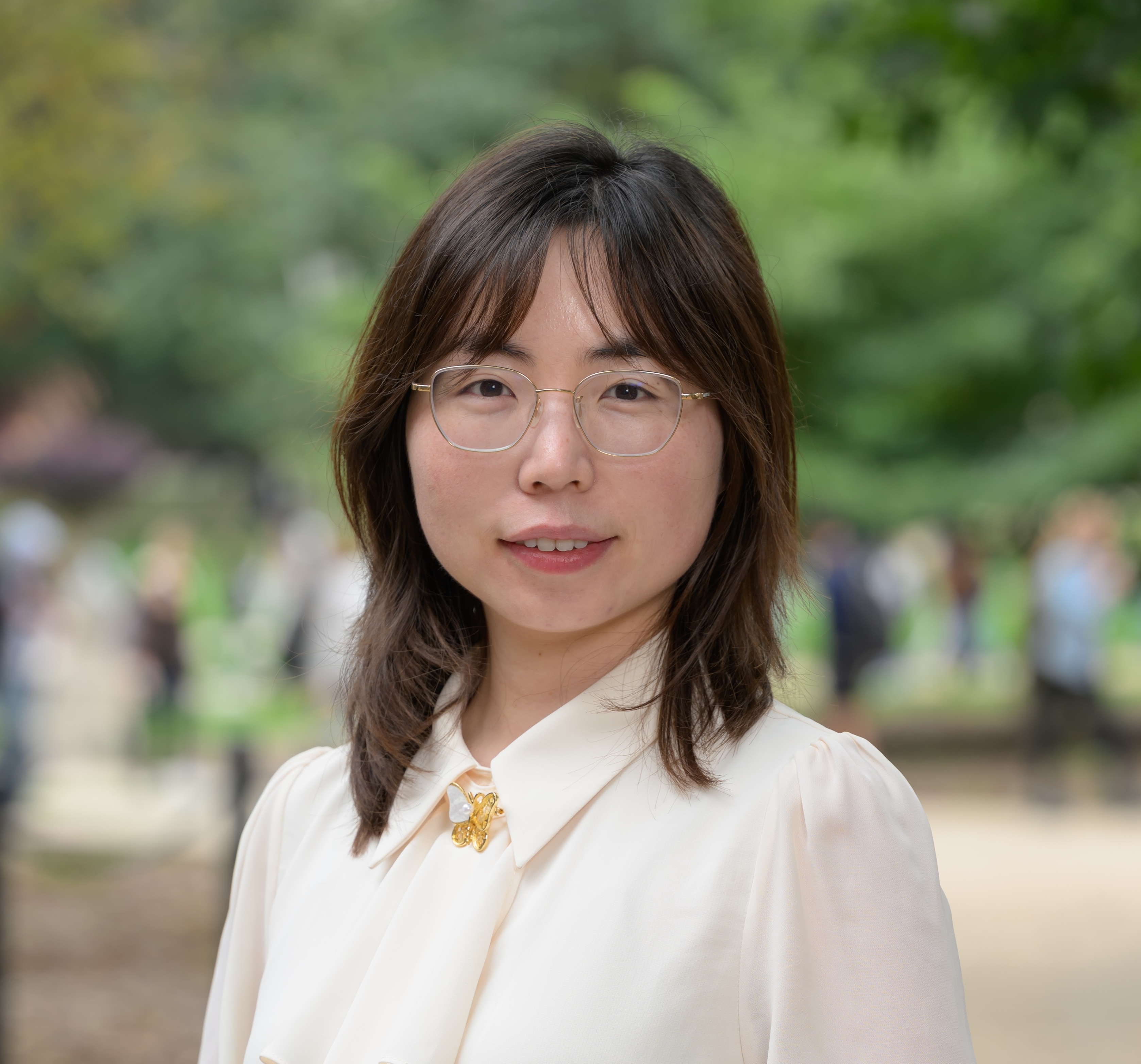 Portrait of Lili Zheng